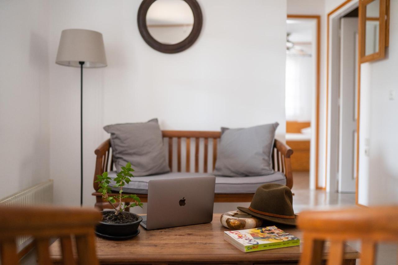 Lotos Beach Home Kini Ngoại thất bức ảnh