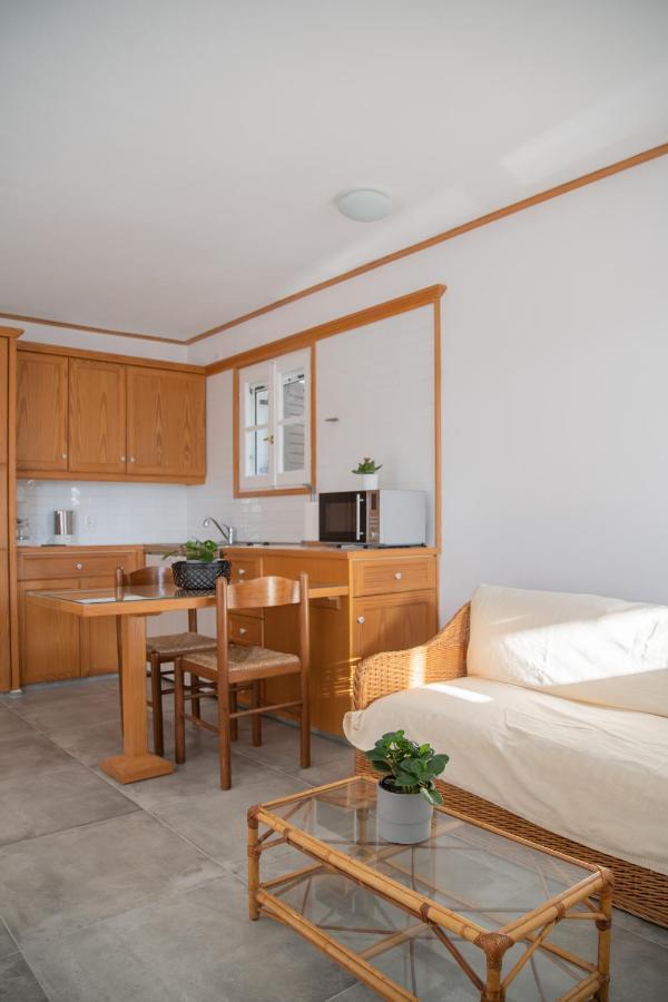 Lotos Beach Home Kini Ngoại thất bức ảnh