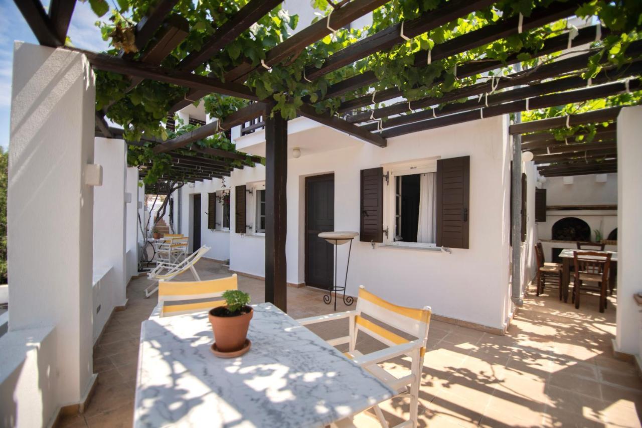 Lotos Beach Home Kini Ngoại thất bức ảnh